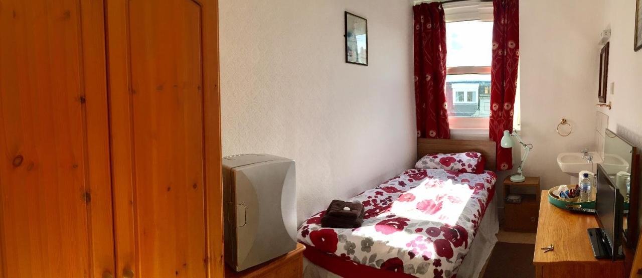 Antrim Guest House แอเบอร์ดีน ภายนอก รูปภาพ