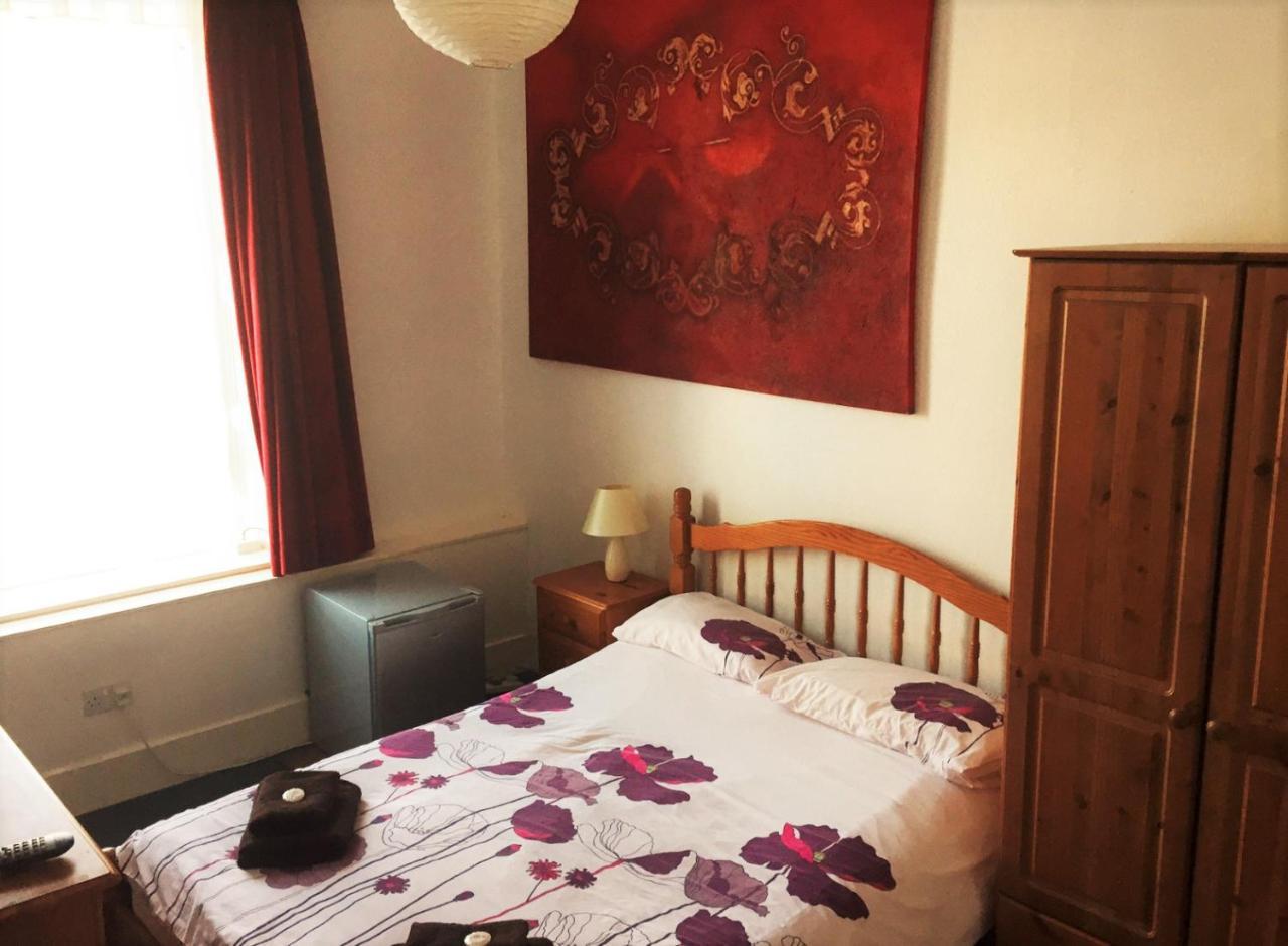 Antrim Guest House แอเบอร์ดีน ภายนอก รูปภาพ